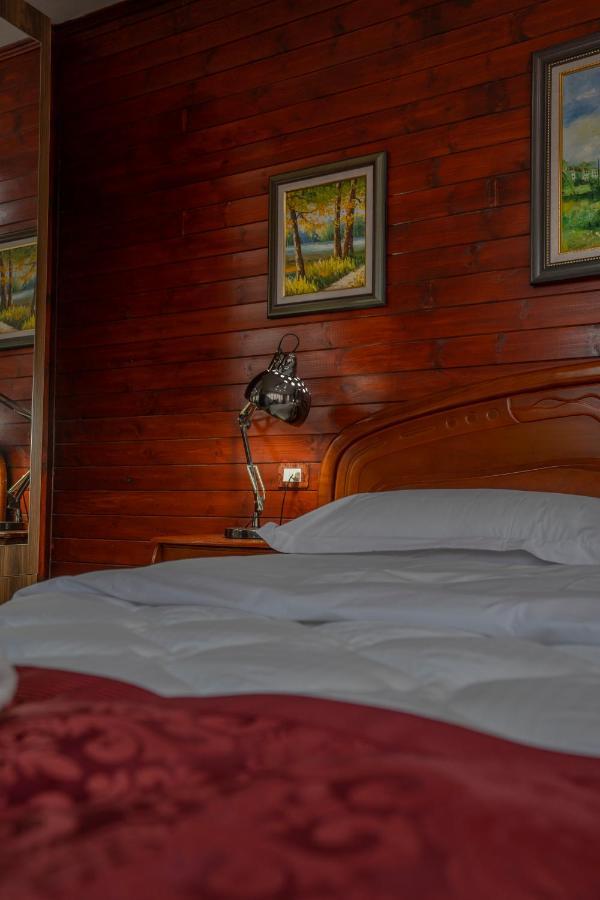 Zobo Hotel Shkoder Ngoại thất bức ảnh
